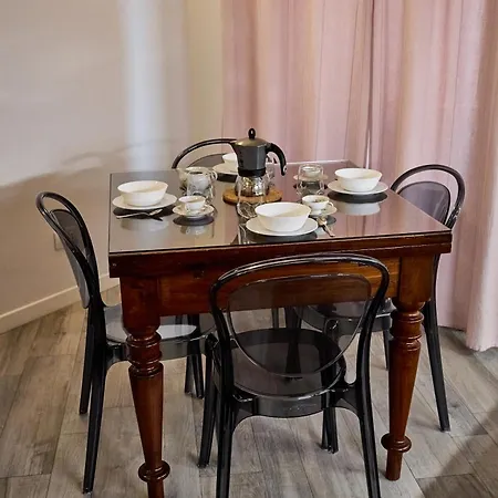 Lejlighed La Torre Lunga -smart Working- 150 M Dalle-from Due Torri-two Towers