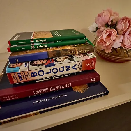 La Torre Lunga -smart Working- 150 M Dalle-from Due Torri-two Towers בולוניה