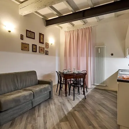 La Torre Lunga -smart Working- 150 M Dalle-from Due Torri-two Towers Lejlighed *