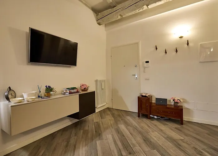 La Torre Lunga -smart Working- 150 M Dalle-from Due Torri-two Towers Апартаменты Болонья