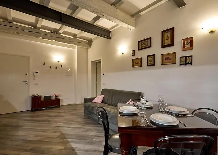 La Torre Lunga -smart Working- 150 M Dalle-from Due Torri-two Towers Bolonya