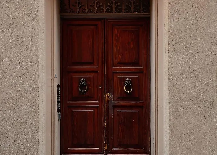 La Torre Lunga -smart Working- 150 M Dalle-from Due Torri-two Towers *