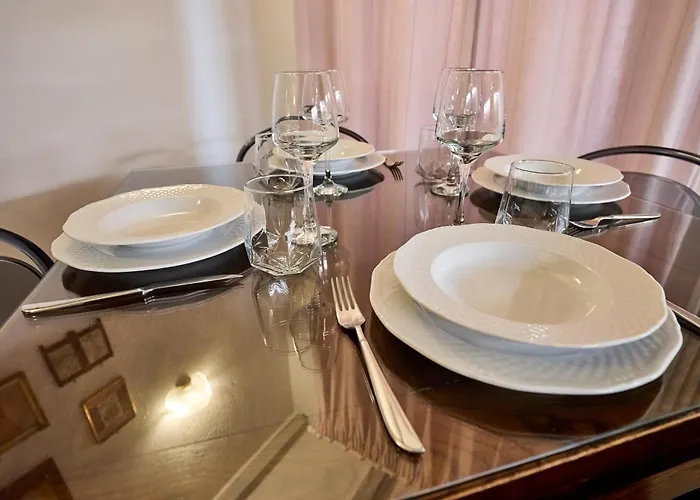 La Torre Lunga -smart Working- 150 M Dalle-from Due Torri-two Towers * בולוניה