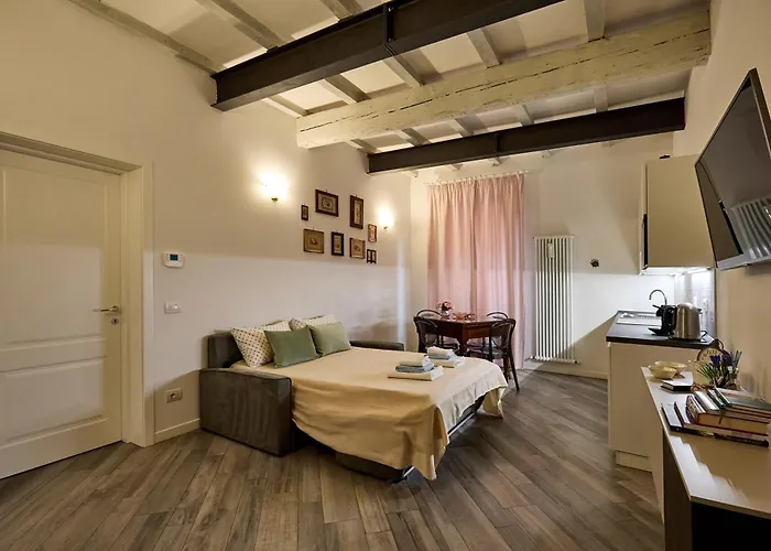 La Torre Lunga -smart Working- 150 M Dalle-from Due Torri-two Towers דירה *