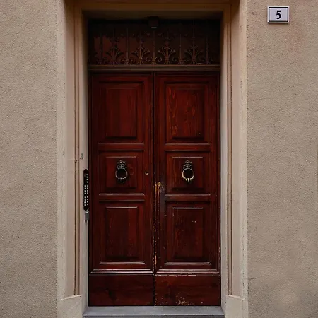 La Torre Lunga -smart Working- 150 M Dalle-from Due Torri-two Towers *