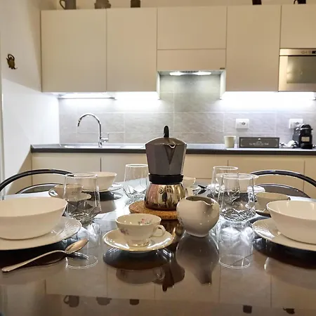 La Torre Lunga -smart Working- 150 M Dalle-from Due Torri-two Towers 博洛尼亚